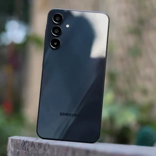 گوشی موبایل سامسونگ مدل Galaxy A16 4G دو سیم کارت ظرفیت 128 گیگابایت و رم 6 گیگابایت - ویت 101650553