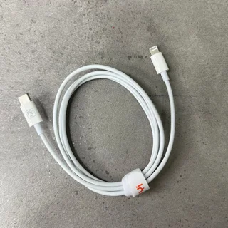 کابل تبدیل USB-C به لایتنینگ افی مدل CA-10PD طول 1.2 متر 101711450